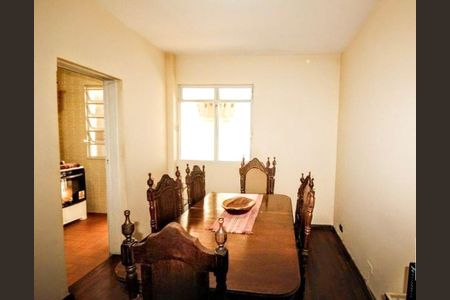 Apartamento à venda com 110m², 4 quartos e 2 vagasSala de jantar 
