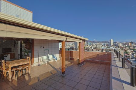 Apartamento à venda com 181m², 3 quartos e 4 vagas