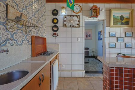 Apartamento à venda com 181m², 3 quartos e 4 vagas