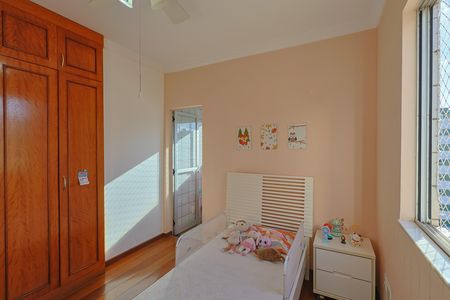 Apartamento à venda com 181m², 3 quartos e 4 vagas