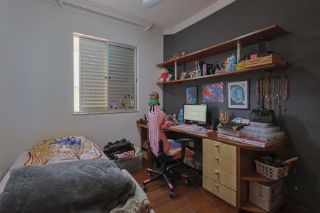 Apartamento à venda com 181m², 3 quartos e 4 vagas