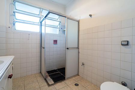 Casa para alugar com 100m², 2 quartos e 1 vaga Casa para alugar com 100m², 2 quartos e 1 vagaBanheiro