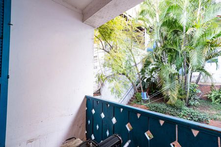 Casa para alugar com 100m², 2 quartos e 1 vaga Casa para alugar com 100m², 2 quartos e 1 vagaVaranda
