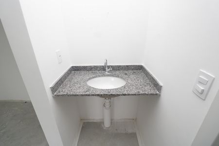 Apartamento para alugar com 35m², 2 quartos e sem vagaBanheiro