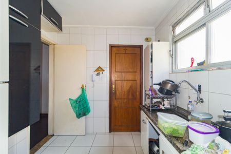 Apartamento à venda com 71m², 2 quartos e sem vaga Apartamento à venda com 71m², 2 quartos e sem vagaCozinha