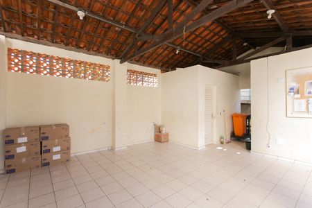 Apartamento à venda com 44m², 2 quartos e sem vaga Apartamento à venda com 44m², 2 quartos e sem vagaÁrea comum - Salão de Festas