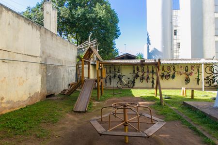 Apartamento à venda com 44m², 2 quartos e sem vaga Apartamento à venda com 44m², 2 quartos e sem vagaÁrea comum - Playground