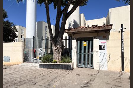 Fachada de apartamento à venda com 2 quartos, 44m² em Conjunto Residencial José Bonifácio, São Paulo