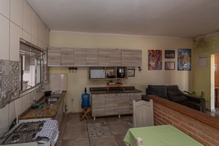 Casa à venda com 80m², 2 quartos e 2 vagas Casa à venda com 80m², 2 quartos e 2 vagasCozinha e Sala de Jantar