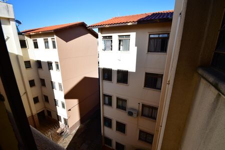 Sala - Vista de apartamento à venda com 2 quartos, 44m² em Conjunto Habitacional Edivaldo Antônio Orsi, Campinas