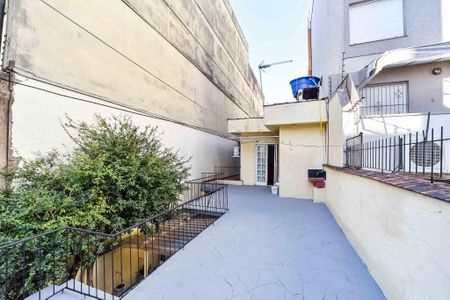 Apartamento à venda com 140m², 3 quartos e 3 vagas Apartamento à venda com 140m², 3 quartos e 3 vagasTerraço
