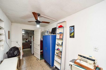 Apartamento à venda com 140m², 3 quartos e 3 vagas Apartamento à venda com 140m², 3 quartos e 3 vagasQuarto de Serviço