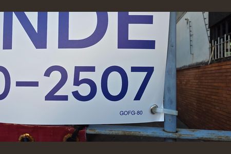 Apartamento à venda com 140m², 3 quartos e 3 vagas Apartamento à venda com 140m², 3 quartos e 3 vagasPlaquinha