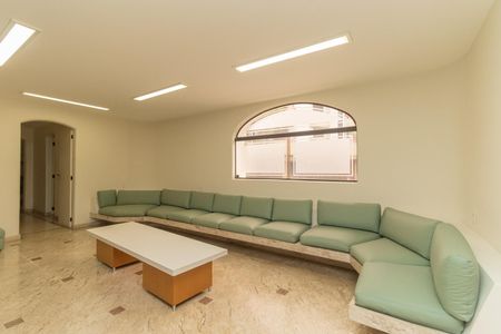 Apartamento à venda com 136m², 3 quartos e 2 vagas Apartamento à venda com 136m², 3 quartos e 2 vagasÁrea comum - Salão de festas