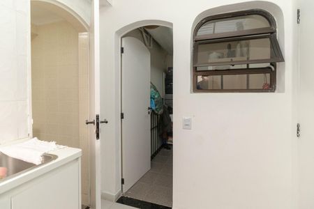Apartamento à venda com 136m², 3 quartos e 2 vagas Apartamento à venda com 136m², 3 quartos e 2 vagasDespensa