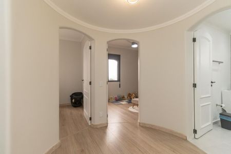 Apartamento à venda com 136m², 3 quartos e 2 vagas Apartamento à venda com 136m², 3 quartos e 2 vagasHall dos quartos