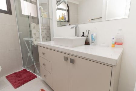 Apartamento à venda com 136m², 3 quartos e 2 vagas Apartamento à venda com 136m², 3 quartos e 2 vagasBanheiro Social