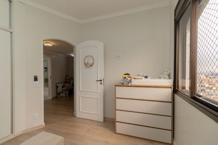 Apartamento à venda com 136m², 3 quartos e 2 vagas Apartamento à venda com 136m², 3 quartos e 2 vagasQuarto 2