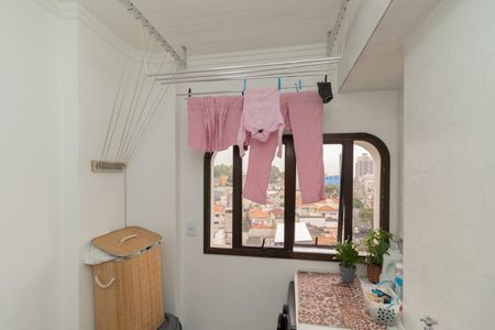 Apartamento à venda com 136m², 3 quartos e 2 vagas Apartamento à venda com 136m², 3 quartos e 2 vagasÁrea de Serviço