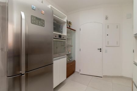 Apartamento à venda com 136m², 3 quartos e 2 vagas Apartamento à venda com 136m², 3 quartos e 2 vagasCozinha