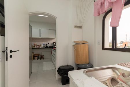 Apartamento à venda com 136m², 3 quartos e 2 vagas Apartamento à venda com 136m², 3 quartos e 2 vagasÁrea de Serviço