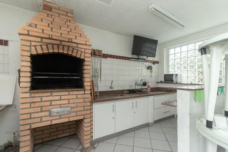 Apartamento à venda com 136m², 3 quartos e 2 vagas Apartamento à venda com 136m², 3 quartos e 2 vagasÁrea comum - Churrasqueira