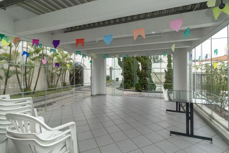 Apartamento à venda com 136m², 3 quartos e 2 vagas Apartamento à venda com 136m², 3 quartos e 2 vagasÁrea comum - Churrasqueira