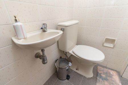 Apartamento à venda com 136m², 3 quartos e 2 vagas Apartamento à venda com 136m², 3 quartos e 2 vagasBanheiro de serviço