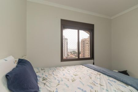 Apartamento à venda com 136m², 3 quartos e 2 vagas Apartamento à venda com 136m², 3 quartos e 2 vagasQuarto 1