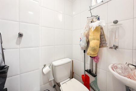 Apartamento à venda com 107m², 3 quartos e 2 vagas Apartamento à venda com 107m², 3 quartos e 2 vagasBanheiro de serviço
