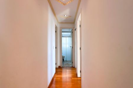 Apartamento à venda com 107m², 3 quartos e 2 vagas Apartamento à venda com 107m², 3 quartos e 2 vagasAcesso aos Quartos