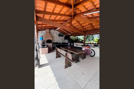 Área externa de casa à venda com 3 quartos, 360m² em São Gotardo, Belo Horizonte
