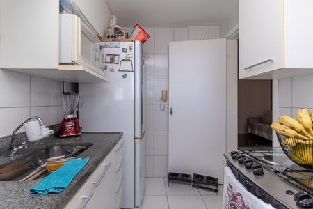 Apartamento à venda com 54m², 2 quartos e 1 vaga Apartamento à venda com 54m², 2 quartos e 1 vagaCozinha e Área de Serviço