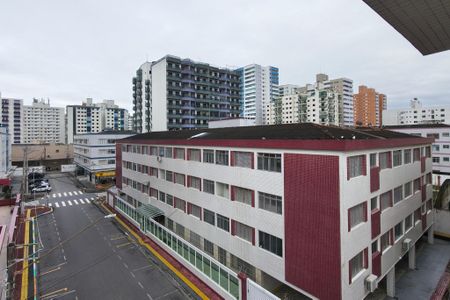 Vista  de apartamento para alugar com 2 quartos, 45m² em Cidade Ocian, Praia Grande