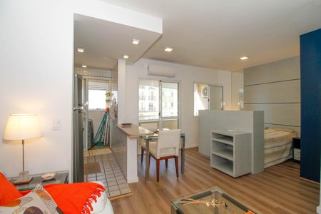 Studio para alugar com 45m², 1 quarto e 1 vagaStudio