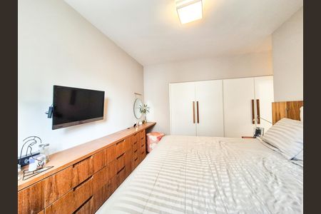 Apartamento para alugar com 180m², 4 quartos e 2 vagas Apartamento para alugar com 180m², 4 quartos e 2 vagasSuíte 1