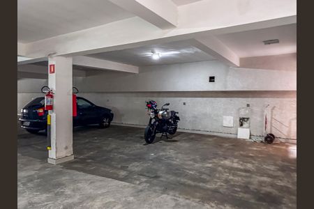 Garagem de apartamento para alugar com 2 quartos, 88m² em Vila Valparaíso, Santo André