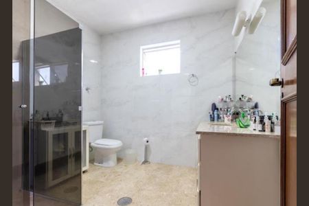 Foto 23 de casa à venda com 4 quartos, 363m² em Granja Julieta, São Paulo