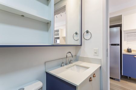 Studio à venda com 27m², 1 quarto e 1 vaga Studio à venda com 27m², 1 quarto e 1 vagaBanheiro
