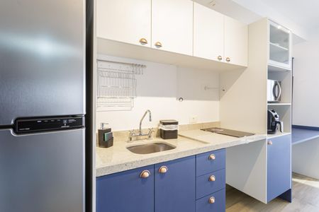 Studio à venda com 27m², 1 quarto e 1 vaga Studio à venda com 27m², 1 quarto e 1 vagaCozinha