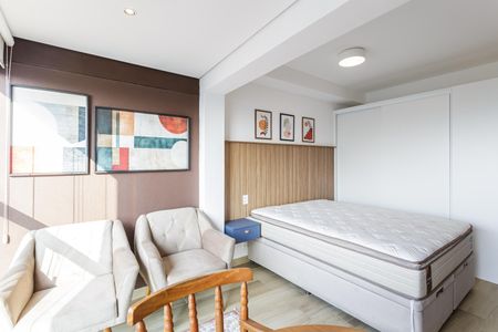 Studio à venda com 27m², 1 quarto e 1 vaga Studio à venda com 27m², 1 quarto e 1 vagaStudio