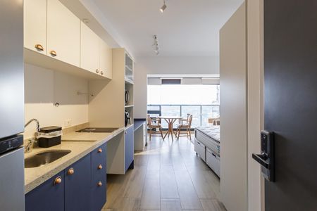 Studio à venda com 27m², 1 quarto e 1 vaga Studio à venda com 27m², 1 quarto e 1 vagaStudio