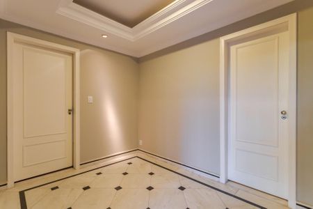 Apartamento para alugar com 261m², 2 quartos e 1 vagaEntrada