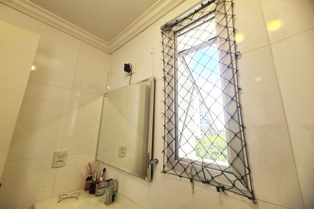 Banheiro de apartamento à venda com 2 quartos, 58m² em Quinta da Paineira, São Paulo