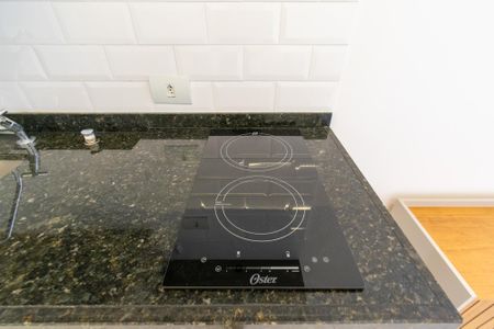 Cozinha de apartamento à venda com 1 quarto, 28m² em Jardim Prudência, São Paulo