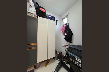 Apartamento à venda com 80m², 3 quartos e sem vaga Apartamento à venda com 80m², 3 quartos e sem vagaQuarto de Serviço