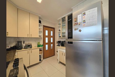 Apartamento à venda com 80m², 3 quartos e sem vaga Apartamento à venda com 80m², 3 quartos e sem vagaCozinha