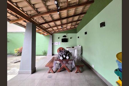 Apartamento à venda com 80m², 3 quartos e sem vaga Apartamento à venda com 80m², 3 quartos e sem vagaÁrea comum - Churrasqueira