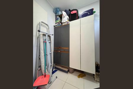 Apartamento à venda com 80m², 3 quartos e sem vaga Apartamento à venda com 80m², 3 quartos e sem vagaQuarto de Serviço