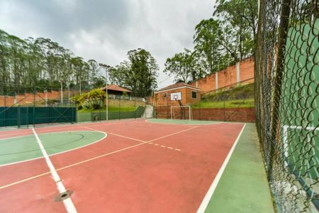 Casa de condomínio para alugar com 420m², 4 quartos e 6 vagas Casa de condomínio para alugar com 420m², 4 quartos e 6 vagasQuadra esportiva